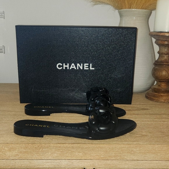 Chanel mules - Picture 1 of 8